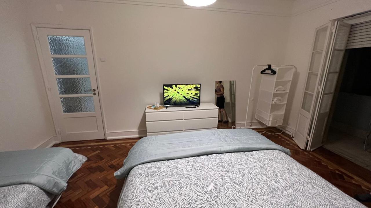 Habitacion Privada Para 3 Grande Con Balcon Lisboa Kültér fotó