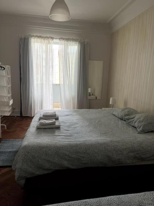 Habitacion Privada Para 3 Grande Con Balcon Lisboa Kültér fotó