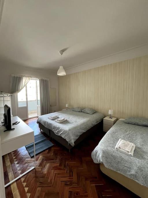 Habitacion Privada Para 3 Grande Con Balcon Lisboa Kültér fotó