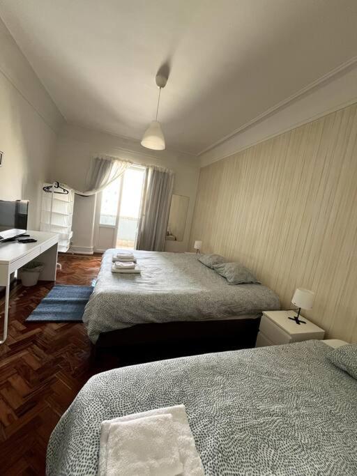 Habitacion Privada Para 3 Grande Con Balcon Lisboa Kültér fotó