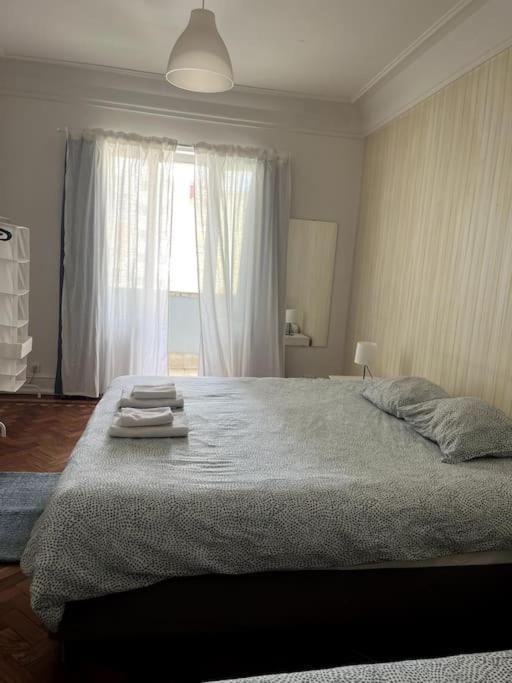 Habitacion Privada Para 3 Grande Con Balcon Lisboa Kültér fotó