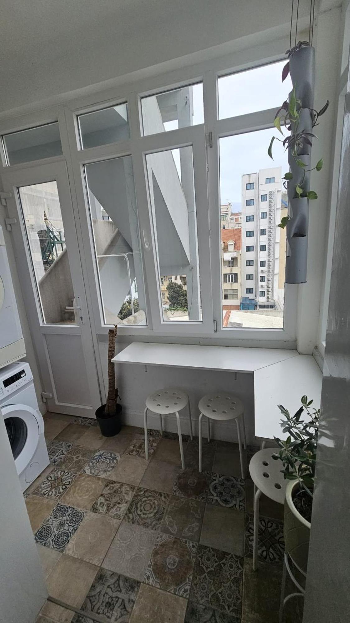 Habitacion Privada Para 3 Grande Con Balcon Lisboa Kültér fotó
